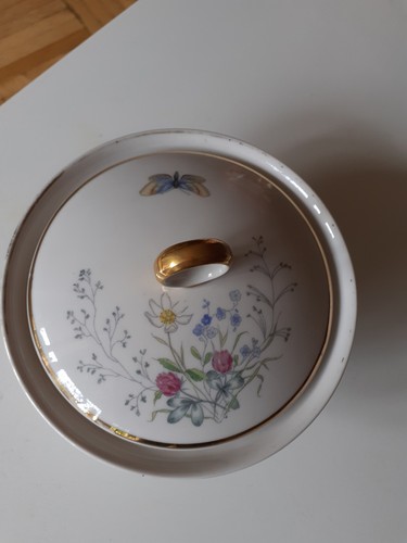 Florale bonbonniere mit - bonbonniere, deckel